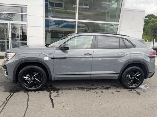 2025 Volkswagen Atlas Cross Sport 2.0T SEL