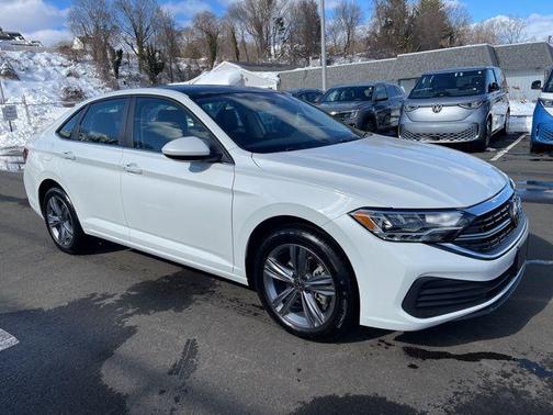 2024 Volkswagen Jetta 1.5T SE