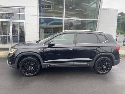 2024 Volkswagen Taos 1.5T SEL