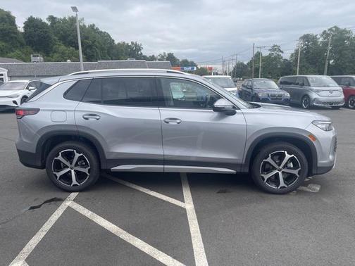 2025 Volkswagen Tiguan 2.0T SE 4MOTION