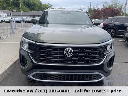 2025 Volkswagen Atlas Cross Sport 2.0T SE w/Technology 4MOTION