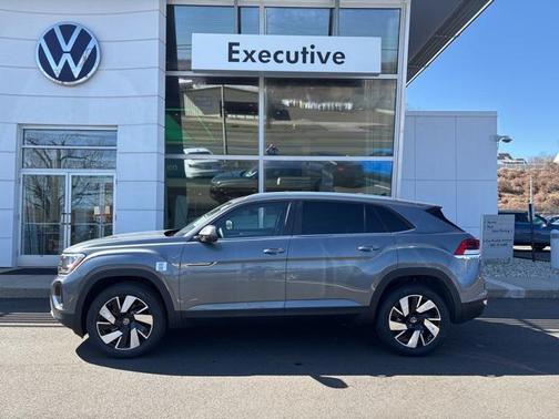 2025 Volkswagen Atlas Cross Sport 2.0T SE w/Technology 4MOTION