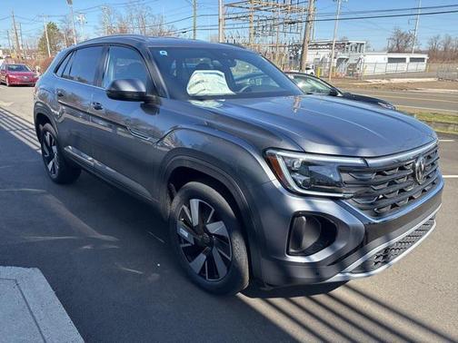 2025 Volkswagen Atlas Cross Sport 2.0T SE w/Technology 4MOTION