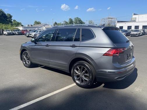 2022 Volkswagen Tiguan 2.0T SE 4MOTION