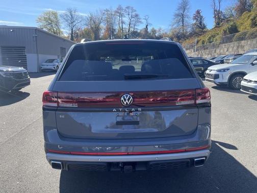 2026 Volkswagen Atlas 2.0T Peak Edition