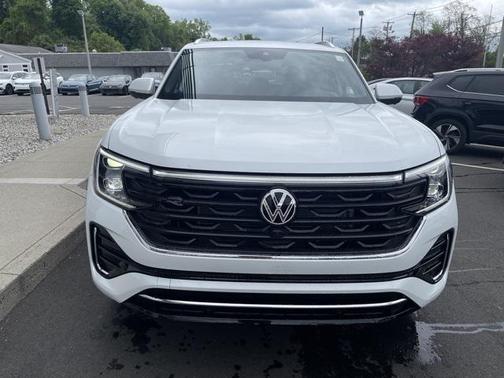 2025 Volkswagen Atlas Cross Sport 2.0T SEL Premium