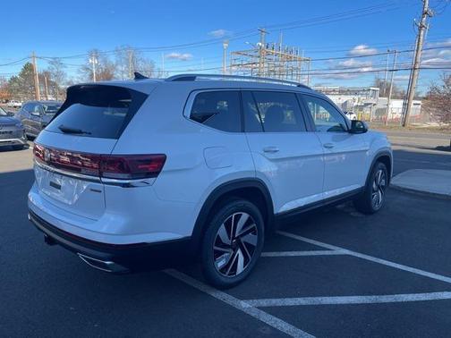 2026 Volkswagen Atlas 2.0T SEL