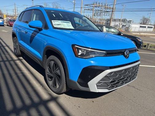 2025 Volkswagen Taos 1.5T SE