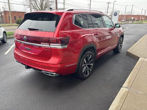 2024 Volkswagen Atlas 2.0T SEL Premium R-Line 4MOTION