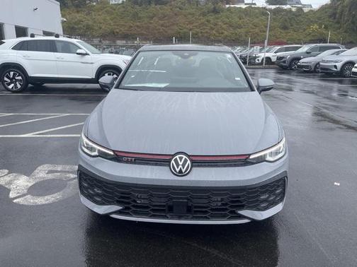 2025 Volkswagen Golf GTI 2.0T SE DSG