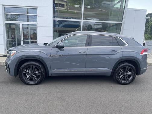 2022 Volkswagen Atlas Cross Sport 3.6L V6 SEL R-Line