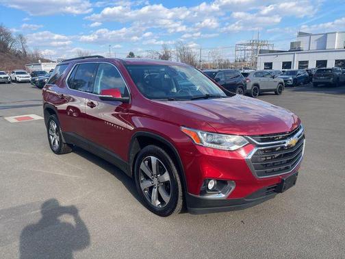 2021 Chevrolet Traverse LT Leather