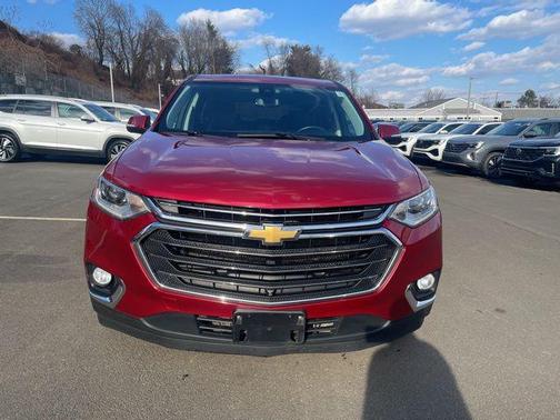 2021 Chevrolet Traverse LT Leather
