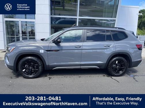 2025 Volkswagen Atlas 2.0T Peak Edition