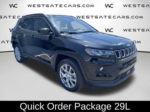 Diamond Black 2024 Jeep Compass Latitude Lux