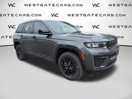 Metallic 2026 Jeep Grand Cherokee Laredo