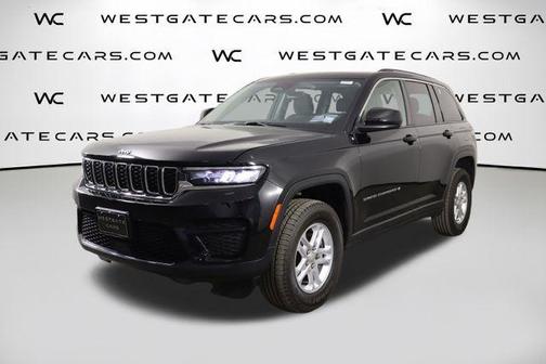 Diamond Black 2023 Jeep Grand Cherokee Laredo