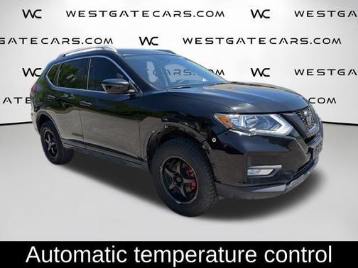 Magnetic Black Pearl 2019 Nissan Rogue SV