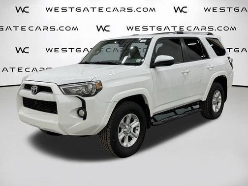 Super White 2019 Toyota 4Runner SR5