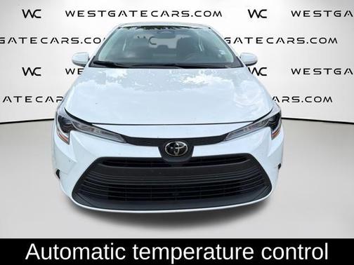 Ice 2024 Toyota Corolla LE