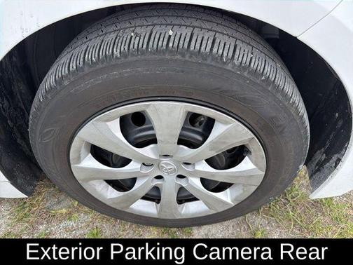 Ice 2024 Toyota Corolla LE