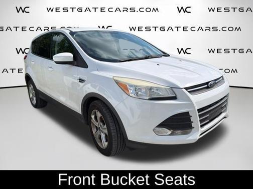 Oxford White 2016 Ford Escape SE