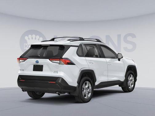 2025 Toyota RAV4 Hybrid XLE Premium