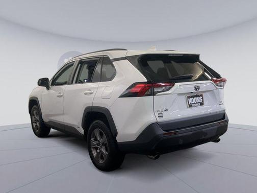 2023 Toyota RAV4 Hybrid XLE