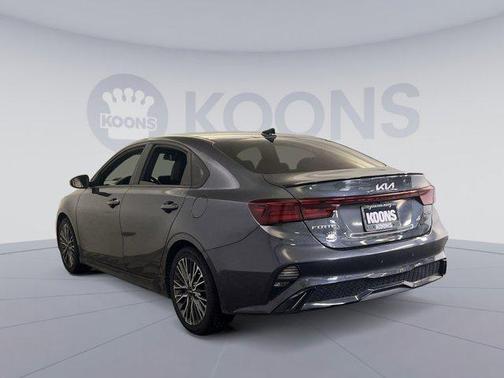 2022 Kia Forte GT-Line