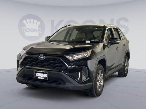 2022 Toyota RAV4 Hybrid LE