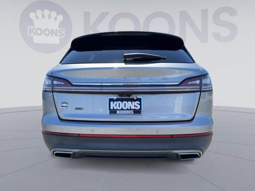 2021 Lincoln Nautilus Standard