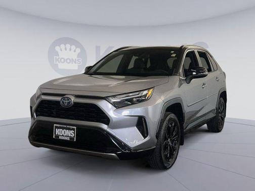 2022 Toyota RAV4 Hybrid SE