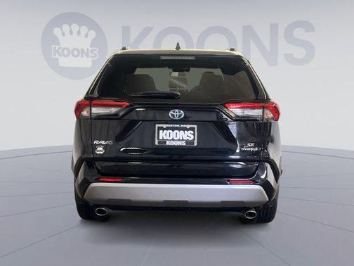 2024 Toyota RAV4 Hybrid SE