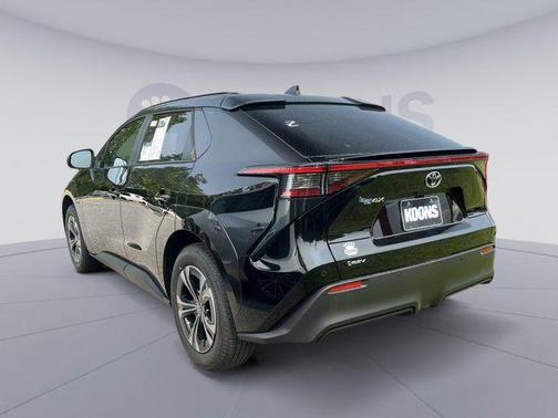 2025 Toyota bZ4X XLE