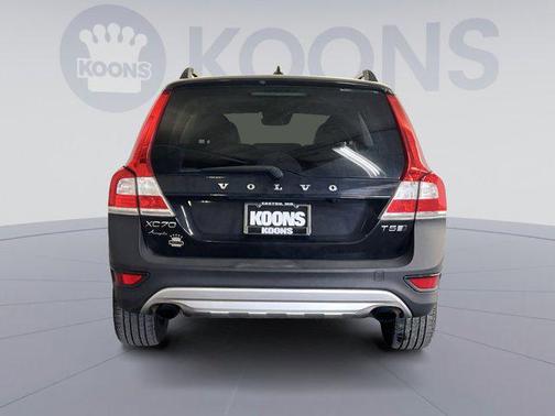 2016 Volvo XC70 T5 Platinum