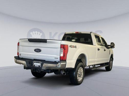 2017 Ford F-250 XLT