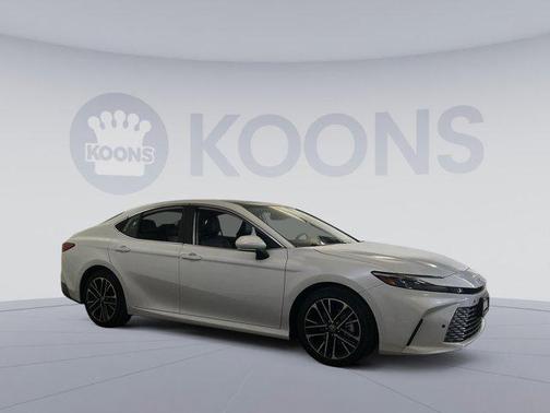2025 Toyota Camry XLE