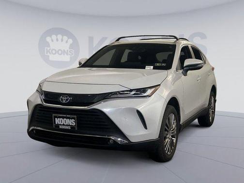 2024 Toyota Venza XLE