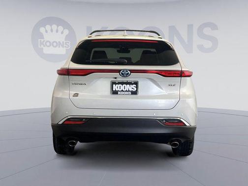 2024 Toyota Venza XLE