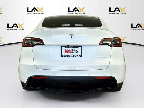 White 2022 Tesla Model Y Long Range