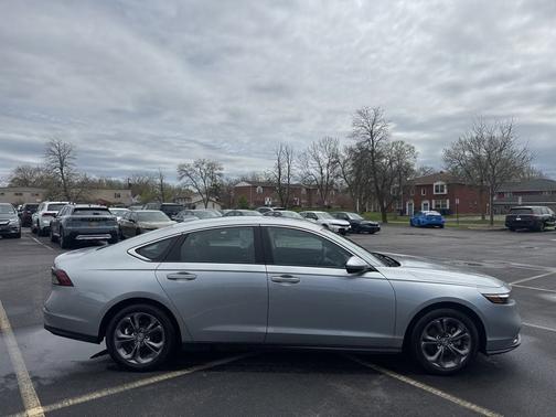Solar Silver Metallic 2024 Honda Accord