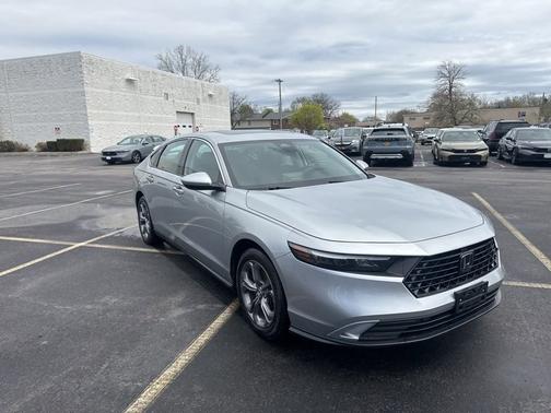Solar Silver Metallic 2024 Honda Accord