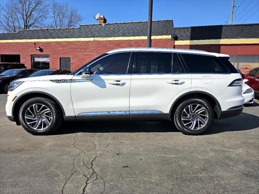 2020 Lincoln Aviator Standard AWD