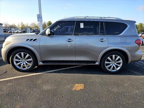 2011 INFINITI QX56 Base