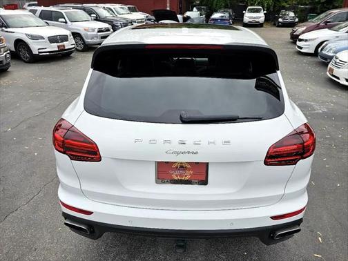 2016 Porsche Cayenne Base