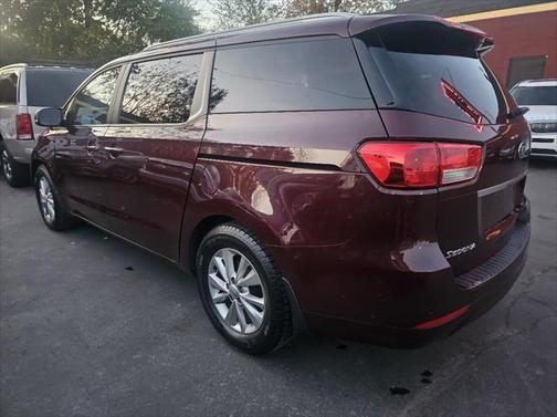 2015 Kia Sedona LX