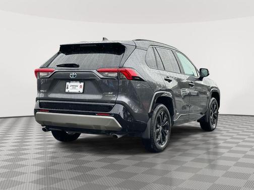 2023 Toyota RAV4 Hybrid SE