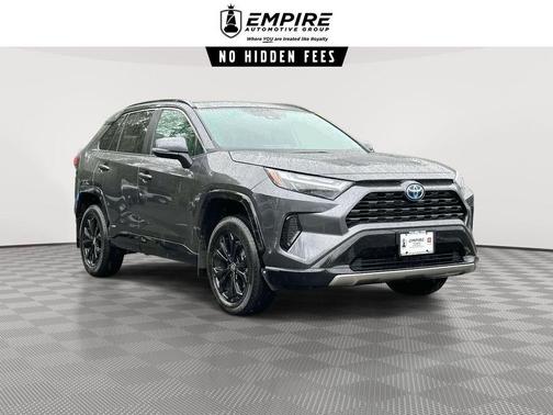 2023 Toyota RAV4 Hybrid SE