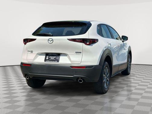 Snowflake White Pearl 2023 Mazda CX-30 2.5 S