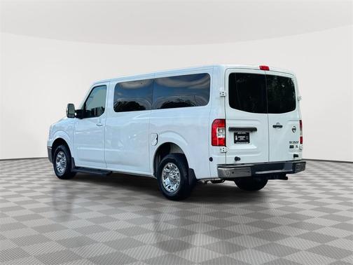 2016 Nissan NV Passenger NV3500 HD SL V8